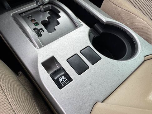 Used 2013 Toyota 4Runner SR5 RWD image 29