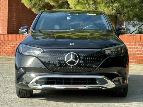 Certified 2023 Mercedes-Benz EQE 350+ SUV image 9