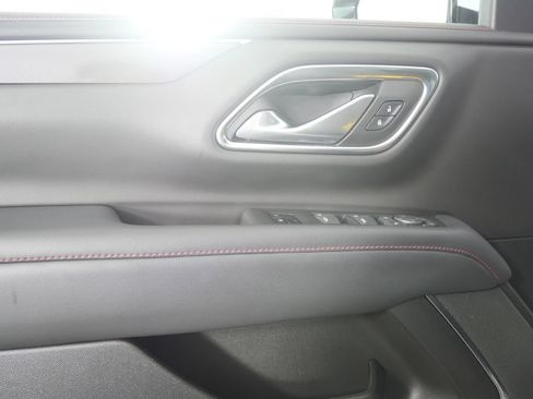 Used 2022 Chevrolet Tahoe RST w/ Luxury Package AWD/4WD image 10