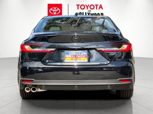 New 2026 Toyota Camry SE w/ Multimedia Upgrade Package FWD image 5