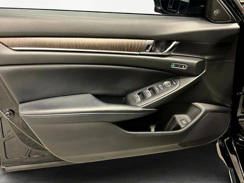 Used 2018 Honda Accord EX-L image 20