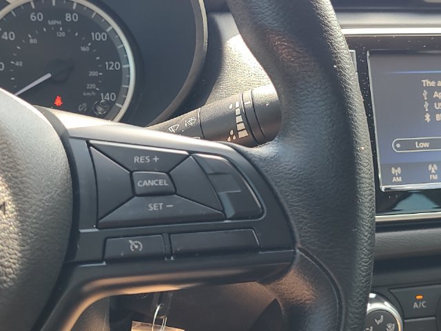 Used 2025 Nissan Versa S w/ Trunk Package FWD image 18