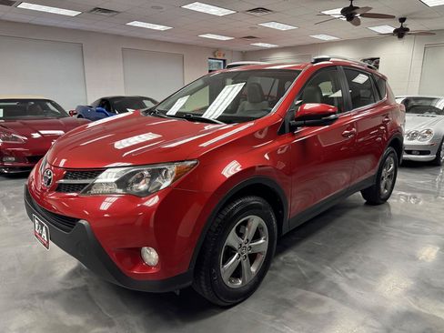 Used 2015 Toyota RAV4 XLE AWD/4WD image 11