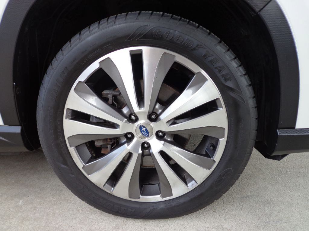 Used 2019 Subaru Ascent Limited AWD/4WD image 9