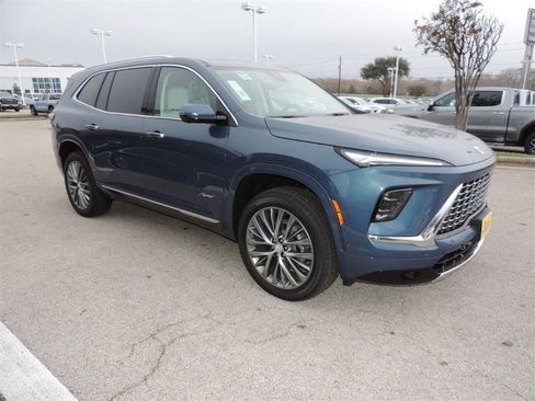 New 2026 Buick Enclave Avenir w/ Super Cruise Package image 3