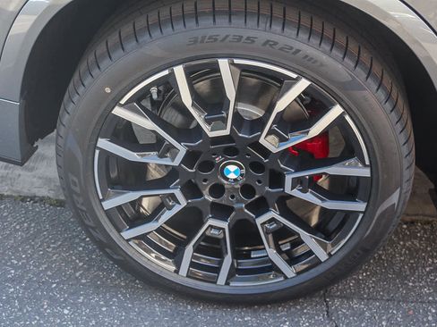 New 2026 BMW X5 sDrive40i w/ M Sport Package image 8