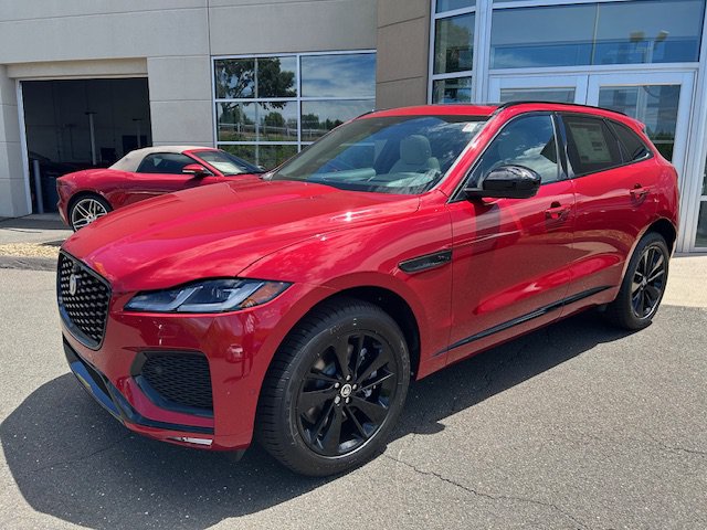 Used 2026 Jaguar F-PACE R-Dynamic S AWD/4WD image 2