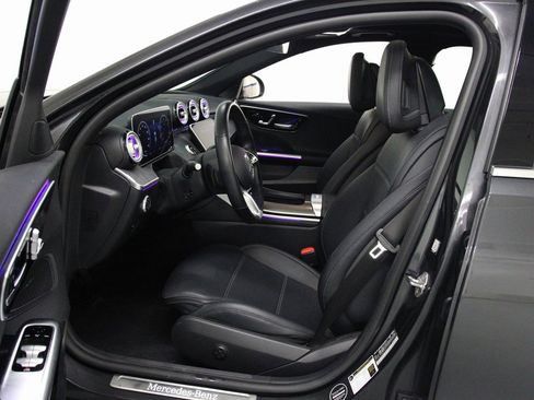 Certified 2022 Mercedes-Benz C 300 4MATIC Sedan image 17