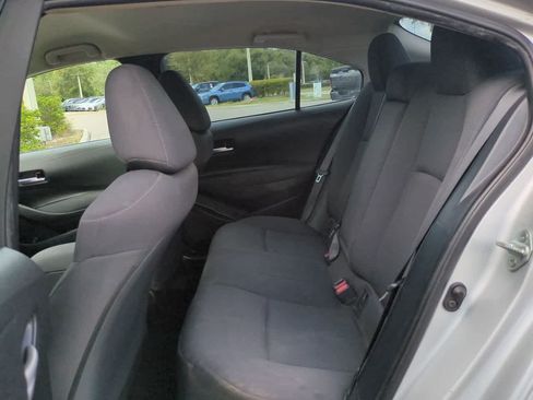 Used 2021 Toyota Corolla LE FWD image 13