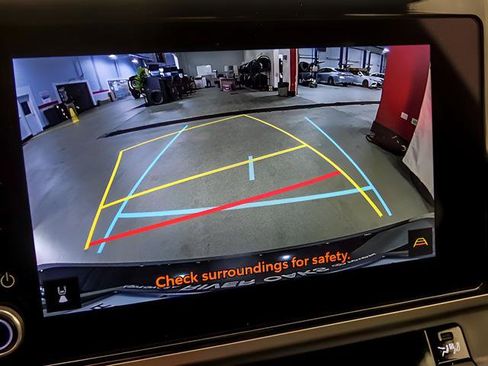 Used 2026 Toyota Camry SE image 18