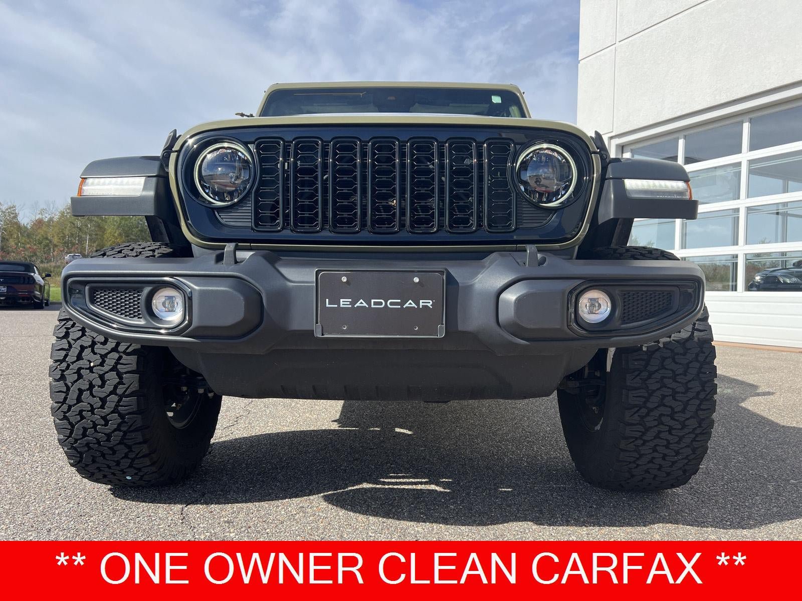 Used 2025 Jeep Wrangler Unlimited Sport AWD/4WD image 5