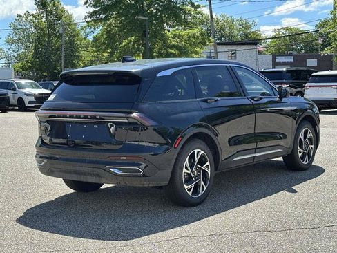 New 2026 Lincoln Nautilus Premier AWD/4WD image 25