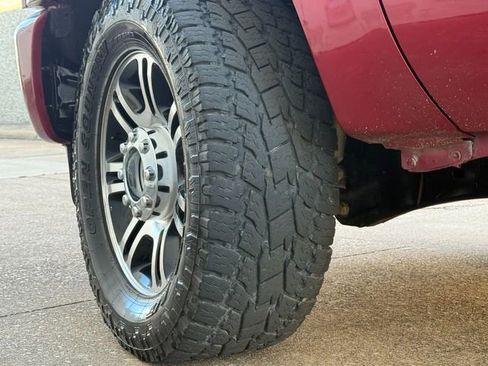 Used 2014 Ford F250 Platinum w/ FX4 Off-Road Package image 28