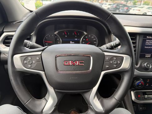 Used 2023 GMC Acadia SLT AWD/4WD image 20