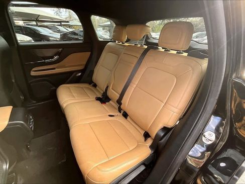 Used 2022 Lincoln Corsair Reserve image 20