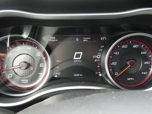 Used 2018 Dodge Charger GT image 23