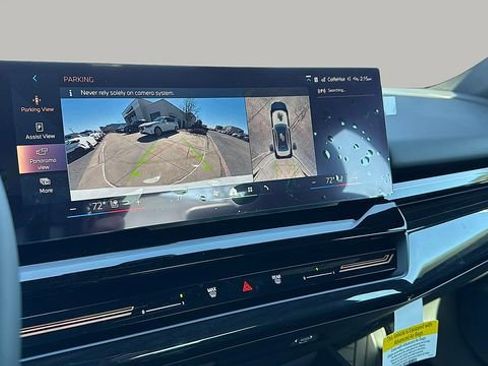 Certified 2025 BMW 530i w/ Premium Package RWD image 18