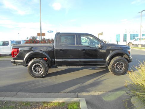 Used 2025 Ford F150 Raptor image 7