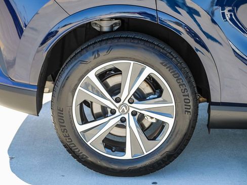 Used 2025 Lexus RX 350 Premium w/ Accessory Package (Z1) FWD image 11