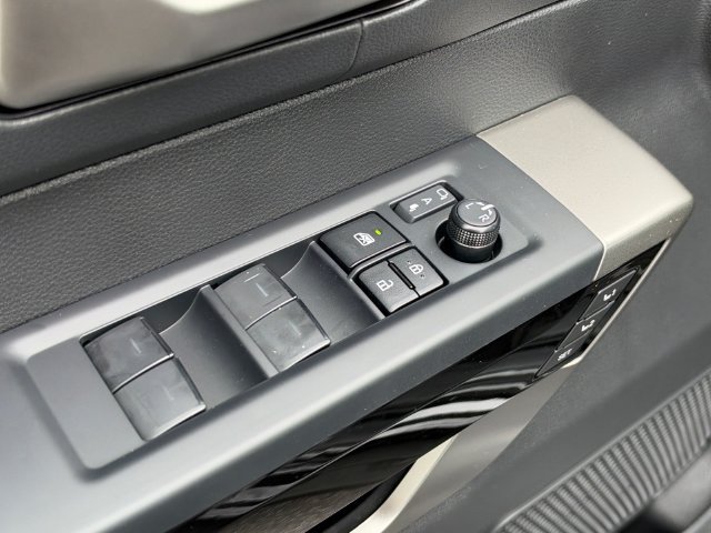 Used 2026 Toyota Sequoia Limited AWD/4WD image 17
