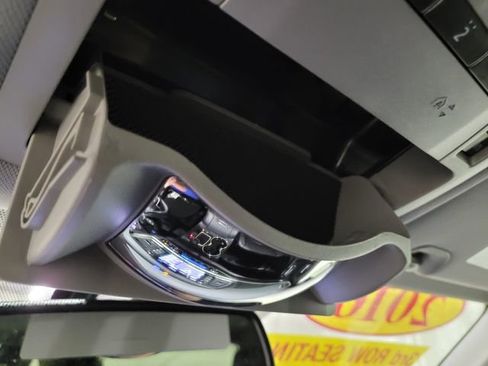 Used 2016 Toyota Highlander XLE image 41