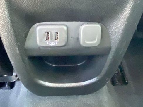 Used 2021 GMC Canyon Elevation w/ Driver Alert Package AWD/4WD image 14