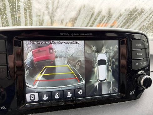 Used 2021 Hyundai Tucson Limited image 17