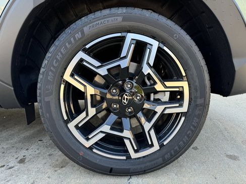 New 2025 Hyundai Santa Cruz Limited image 26