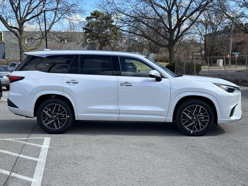 New 2026 Lexus TX 350 AWD image 4