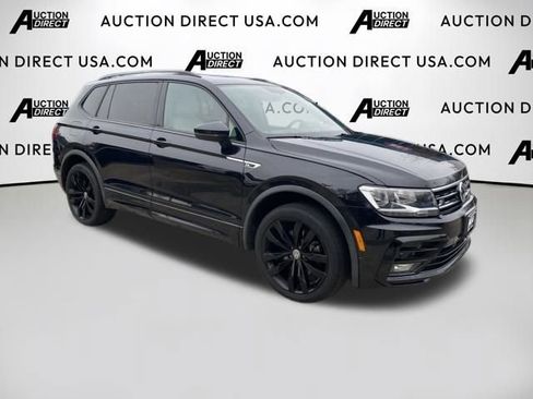 Used 2021 Volkswagen Tiguan SE R-Line image 23
