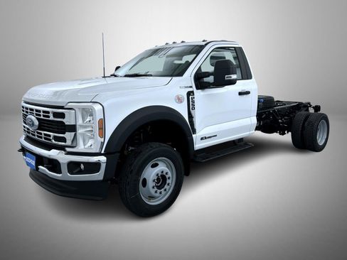 New 2026 Ford F550 4x4 Regular Cab Super Duty image 1