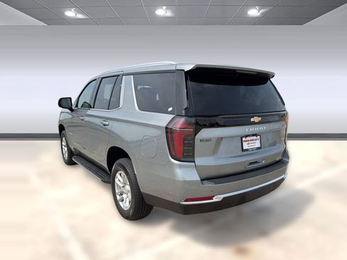 Used 2025 Chevrolet Tahoe LT image 3