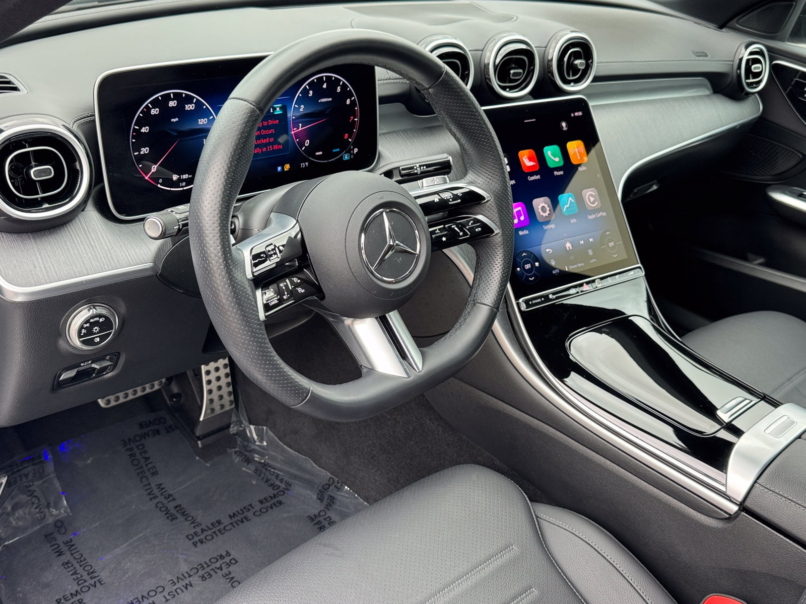 Used 2025 Mercedes-Benz C 300 Sedan image 18