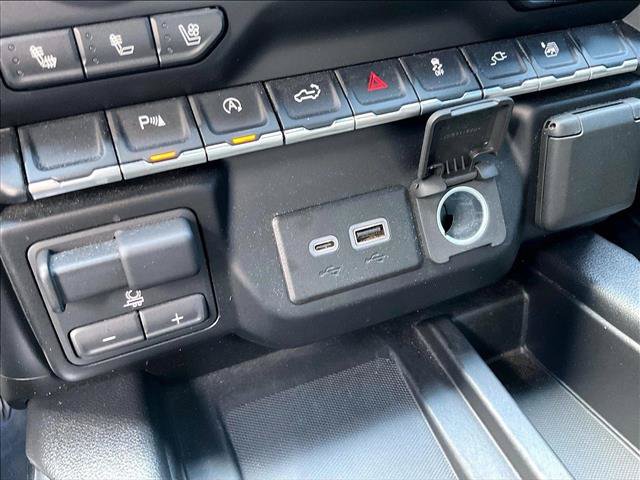 Used 2019 Chevrolet Silverado 1500 High Country RWD image 26