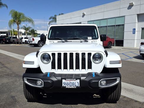 Certified 2023 Jeep Wrangler Unlimited Sahara AWD/4WD image 7