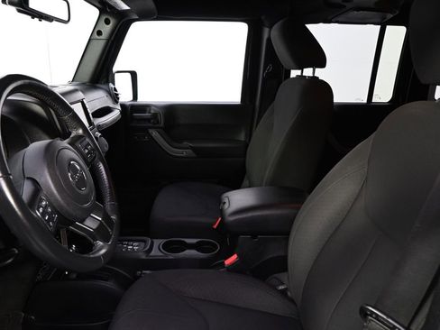 Used 2015 Jeep Wrangler Unlimited Sport w/ Quick Order Package 24S image 13