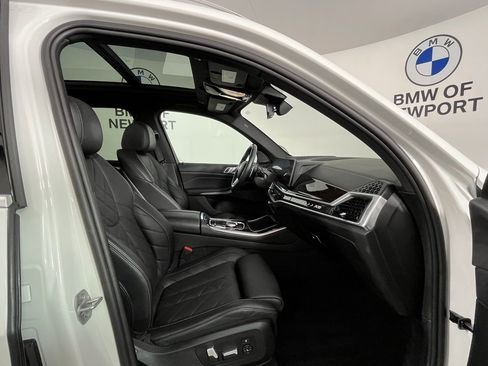 Certified 2024 BMW X5 xDrive50e w/ Premium Package image 24