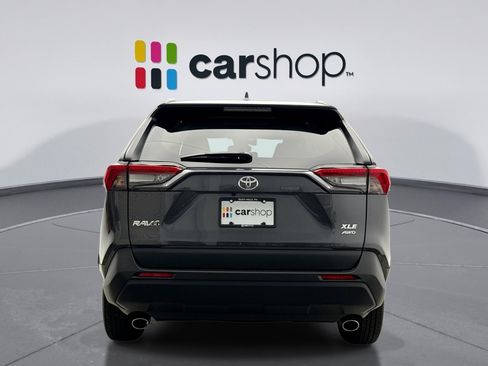 Used 2025 Toyota RAV4 XLE w/ Convenience Package AWD/4WD image 4