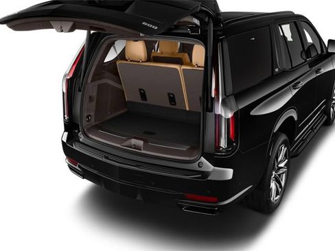Used 2023 Cadillac Escalade Sport Platinum w/ LPO, ONYX Package AWD/4WD image 7