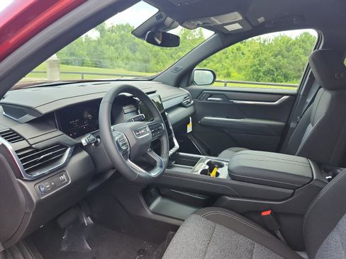 New 2025 GMC Acadia Elevation image 10