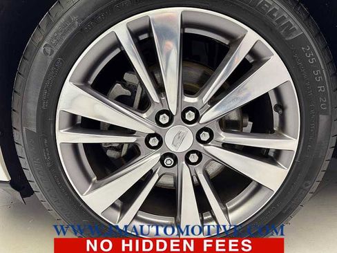 Used 2020 Cadillac XT6 Premium Luxury image 9