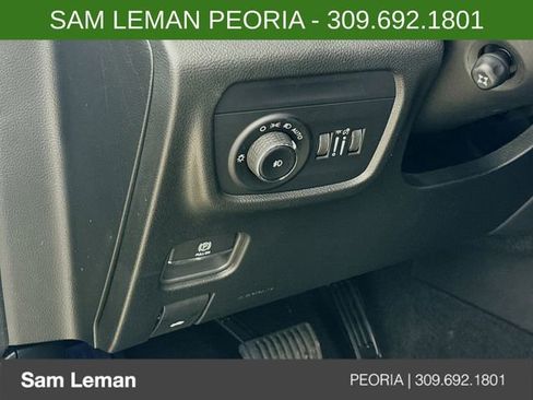 New 2025 Jeep Grand Cherokee Summit w/ Obsidian Package image 10