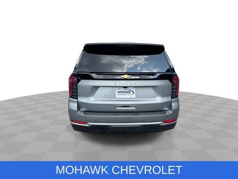 Used 2025 Chevrolet Tahoe LS AWD/4WD image 7