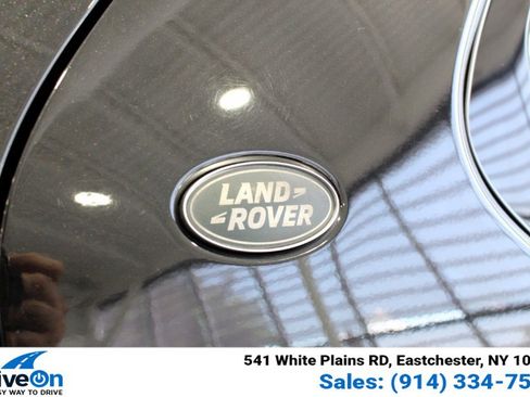 Used 2020 Land Rover Discovery HSE Luxury AWD/4WD image 12