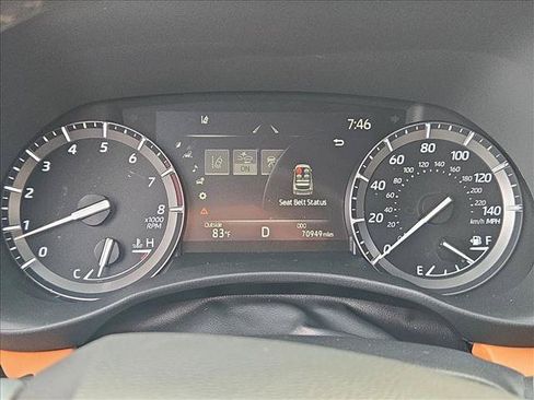 Used 2021 Toyota Highlander Platinum FWD image 11