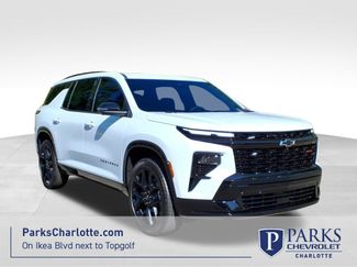 New 2026 Chevrolet Traverse RS w/ LPO, Floor Liner Package FWD video 1
