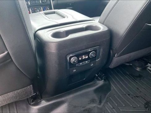 Used 2021 Chevrolet Tahoe LT AWD/4WD image 35