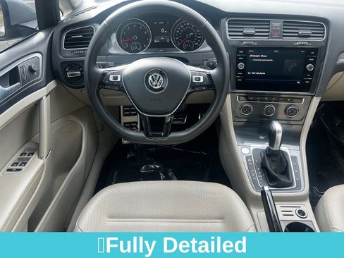 Used 2018 Volkswagen Golf Alltrack S image 20