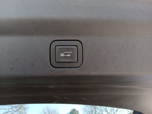 Certified 2025 Cadillac Escalade IQ Sport 2 w/ LPO, ONYX Package image 28