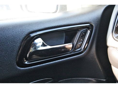 Used 2024 Dodge Durango GT image 21